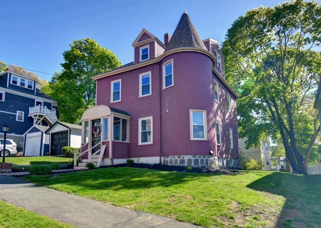 313 Highland Ave # 2