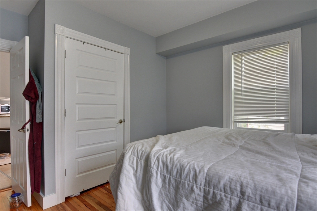 313 Highland Ave # 2