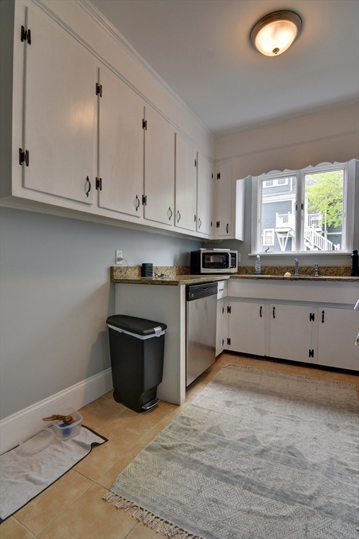 313 Highland Ave # 2