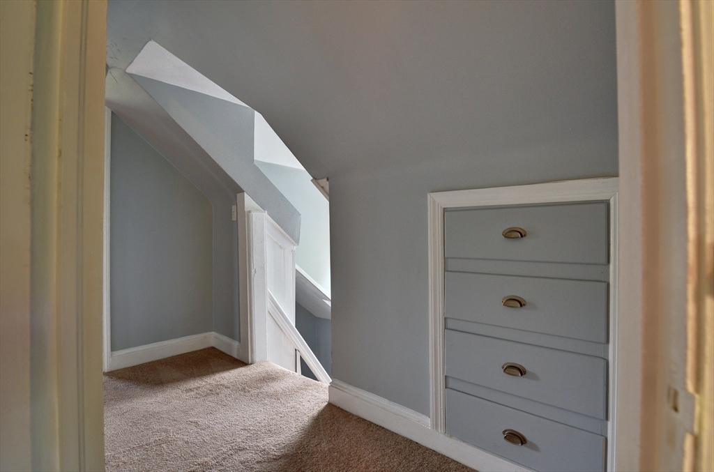 313 Highland Ave # 2