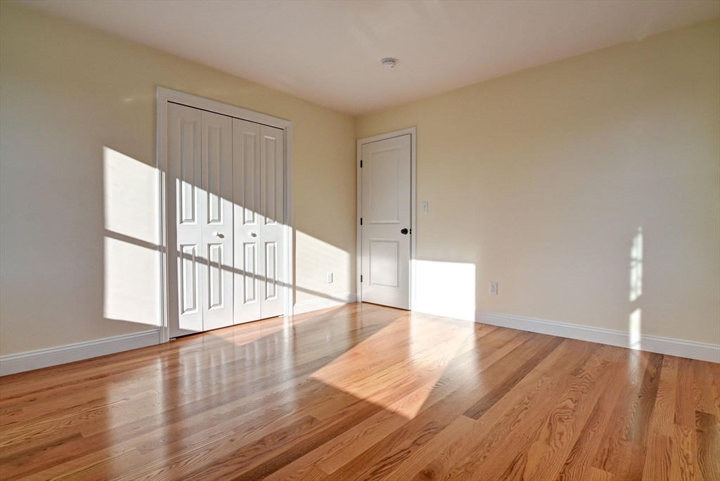 390 Pleasant St