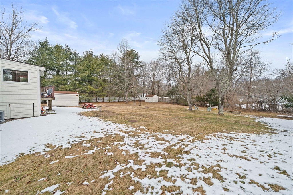 42 King Phillip Ln