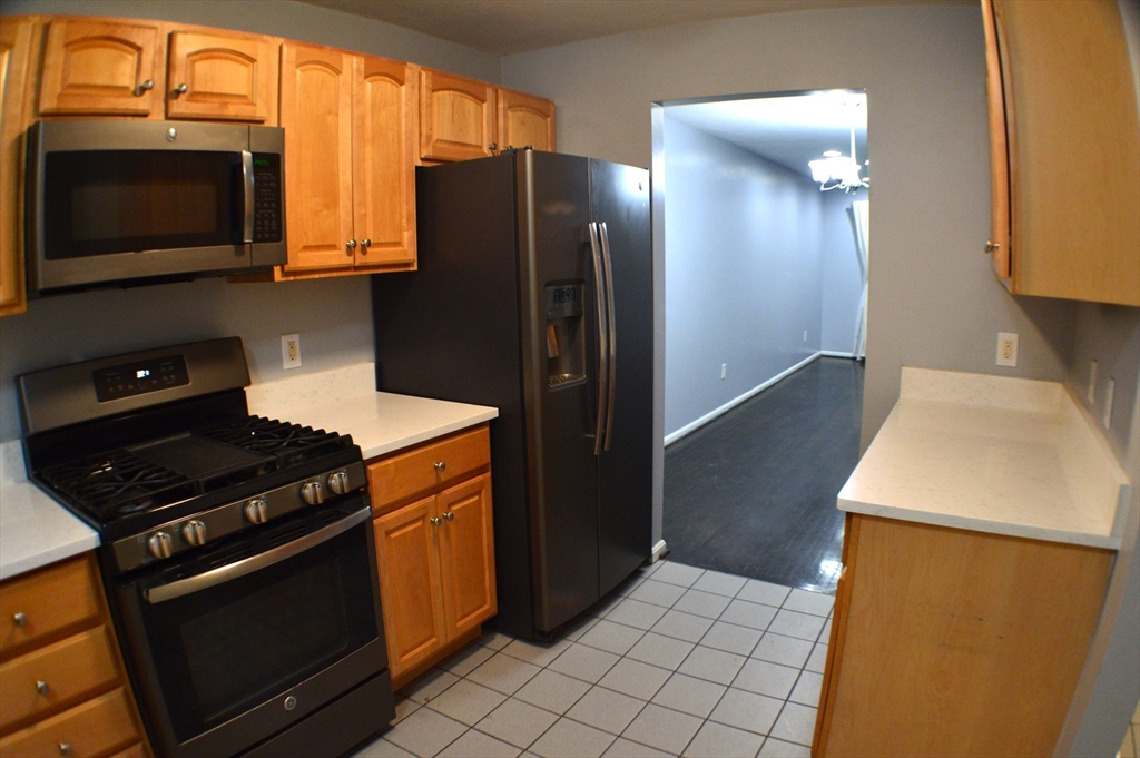 1113 Thayer St # 1113