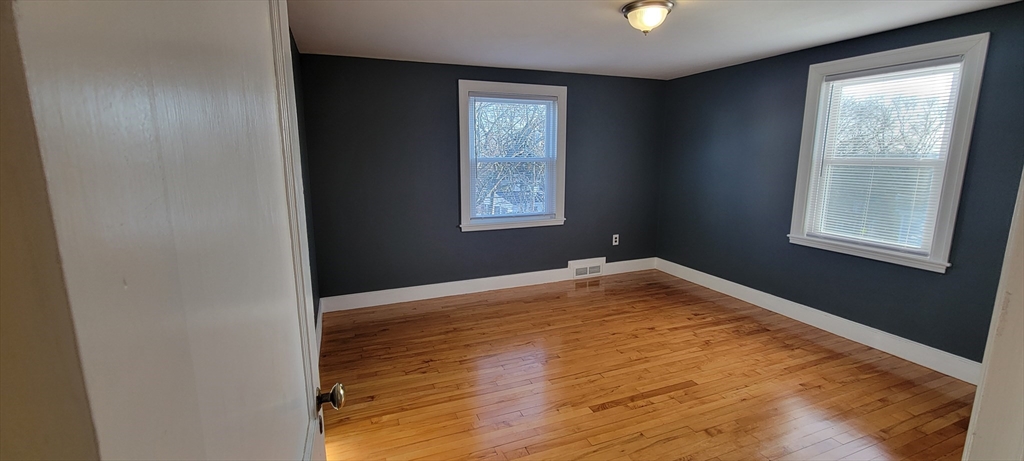 45 Alpheus Rd # 2