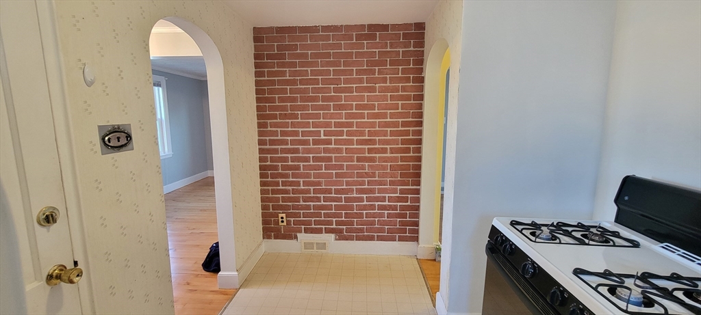 45 Alpheus Rd # 2