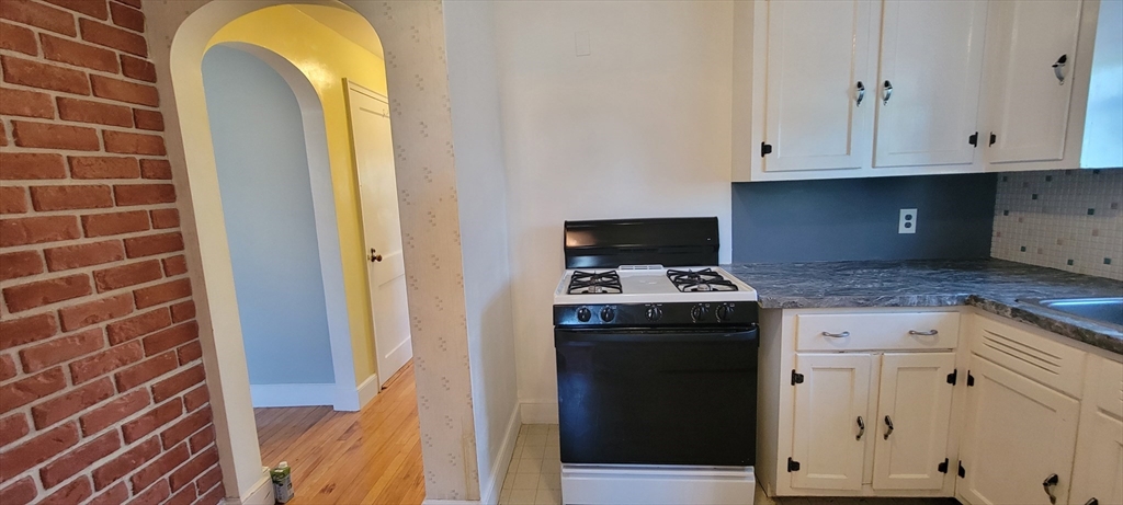 45 Alpheus Rd # 2