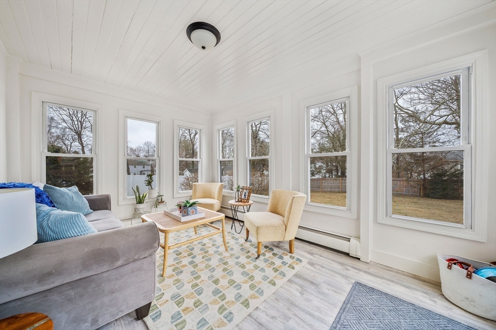 115 Gilbert Rd
