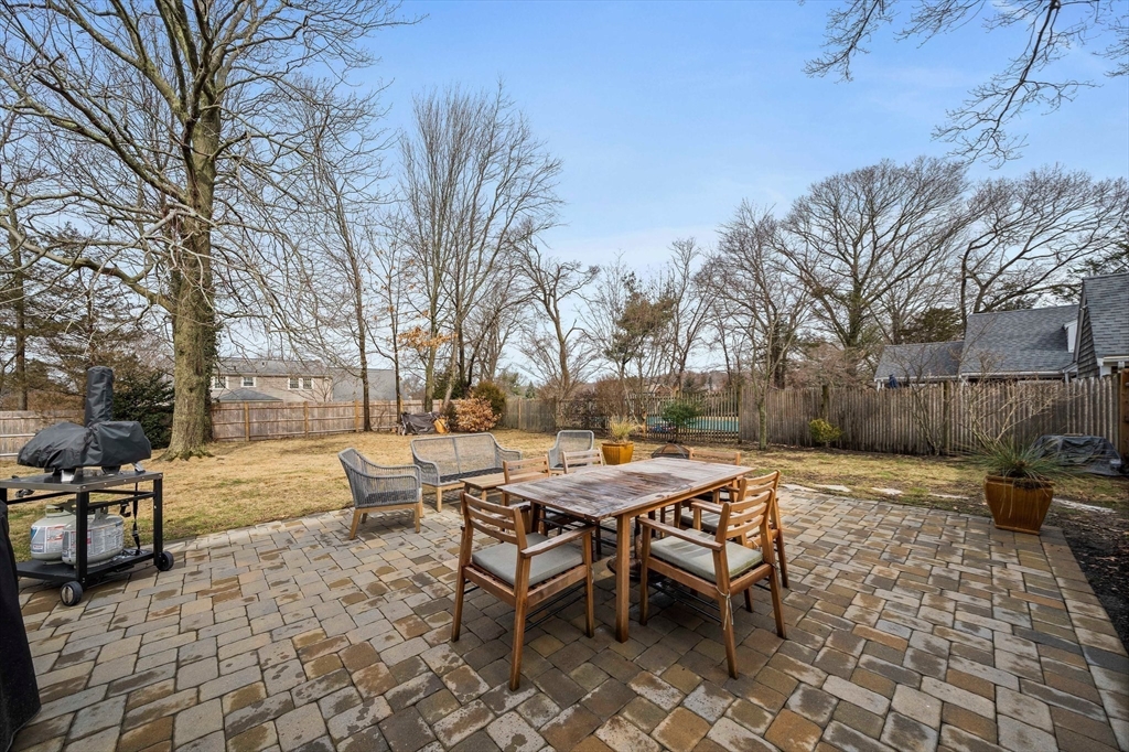 115 Gilbert Rd