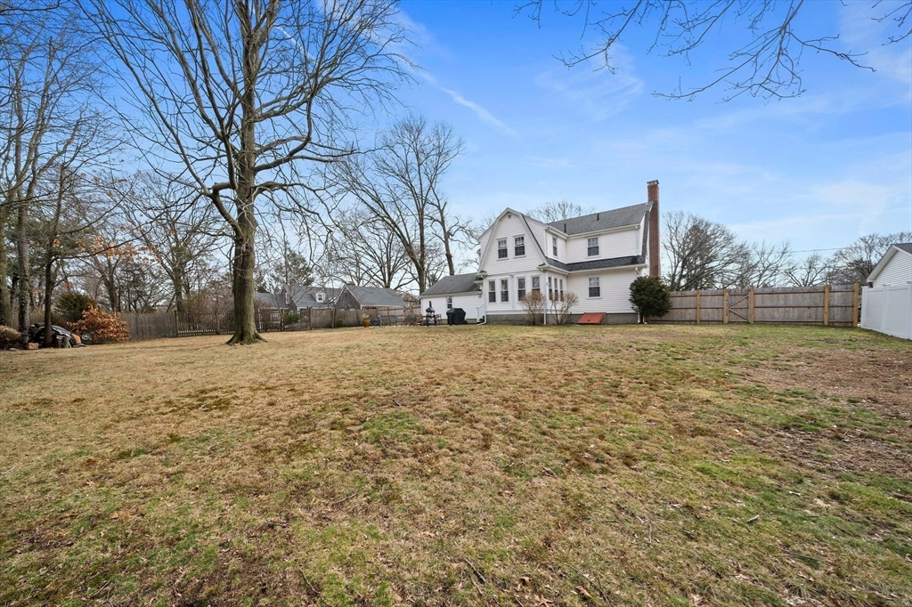 115 Gilbert Rd