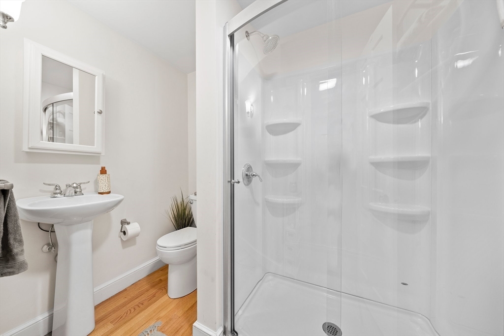 115 Gilbert Rd