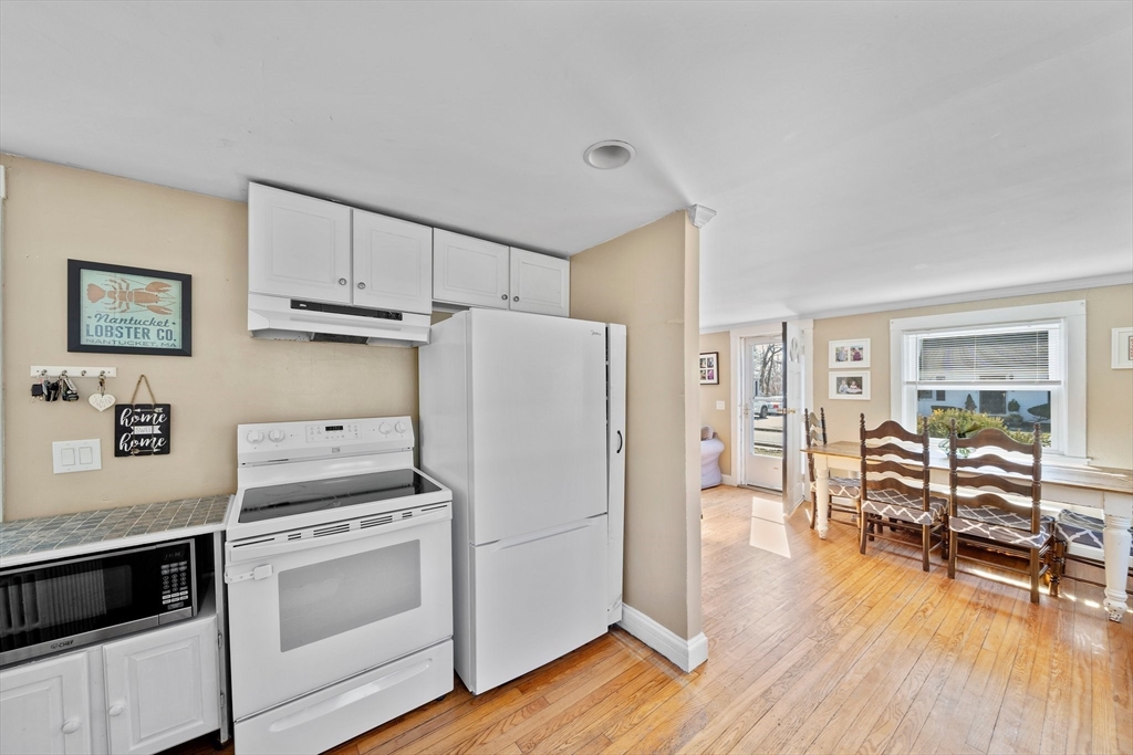 25 Durant Rd