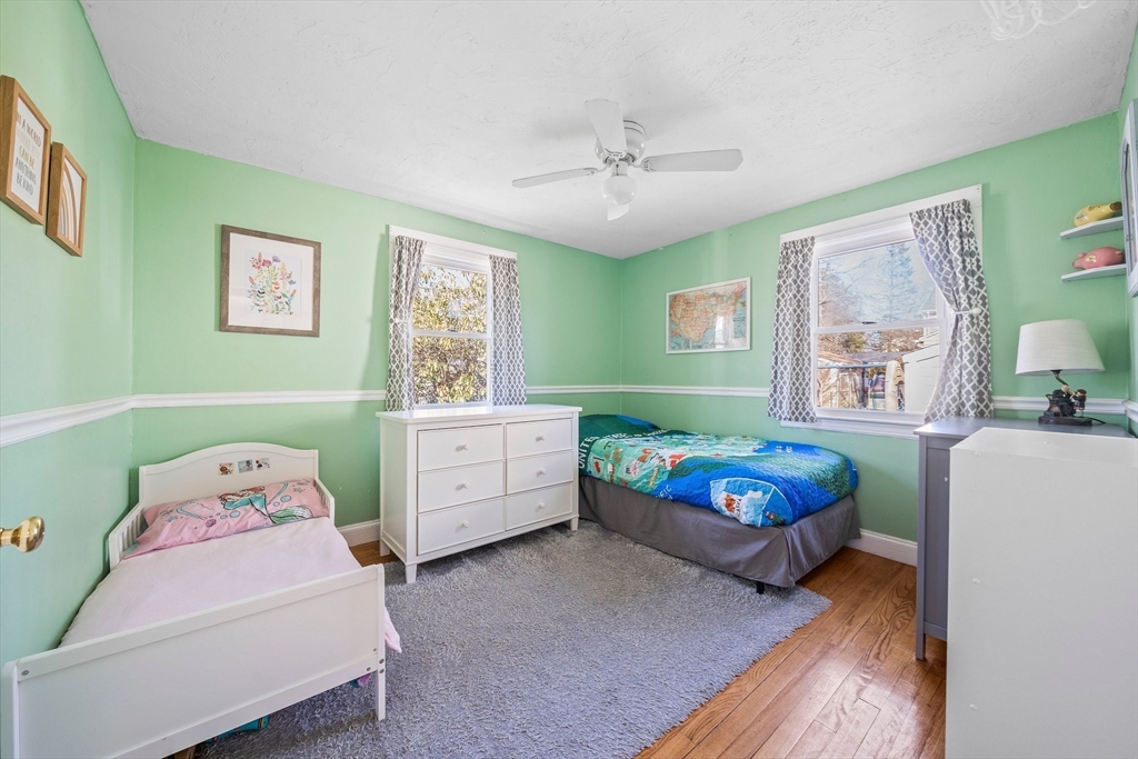 25 Durant Rd