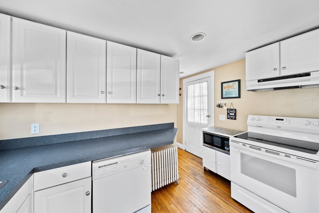 25 Durant Rd