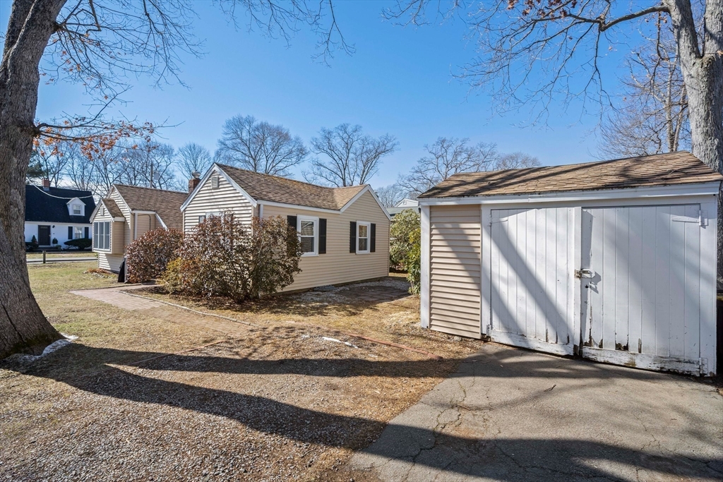 25 Durant Rd