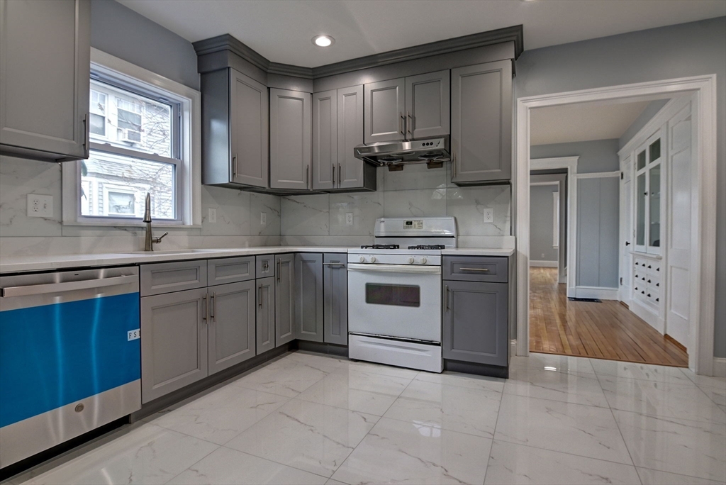 77 Rawson Rd # 77