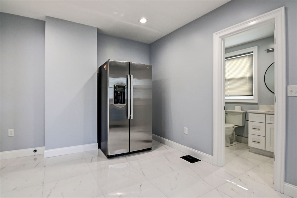 77 Rawson Rd # 77