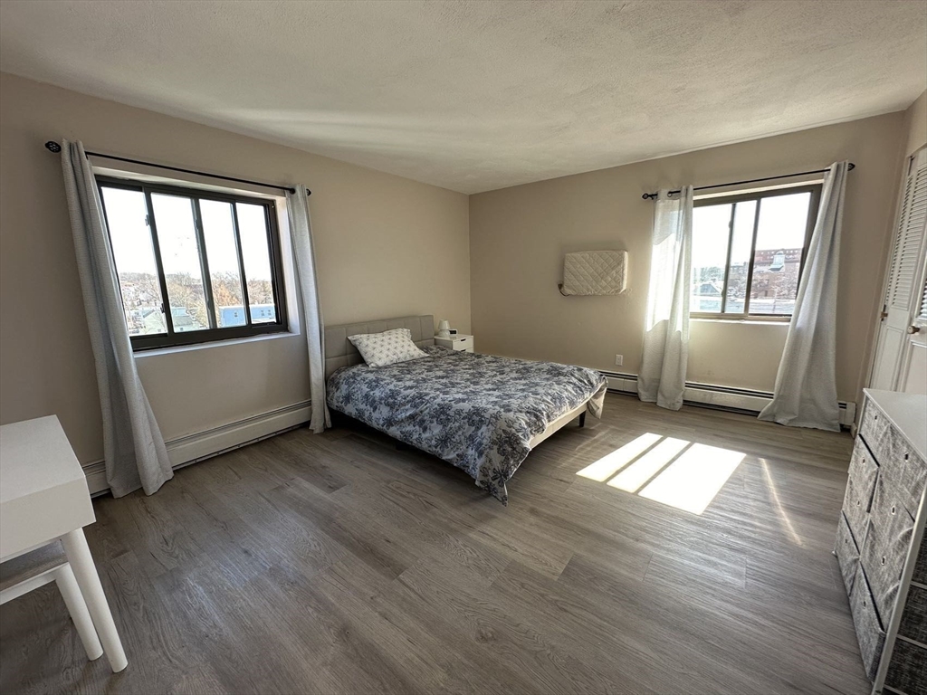 7 Park Ave # 53