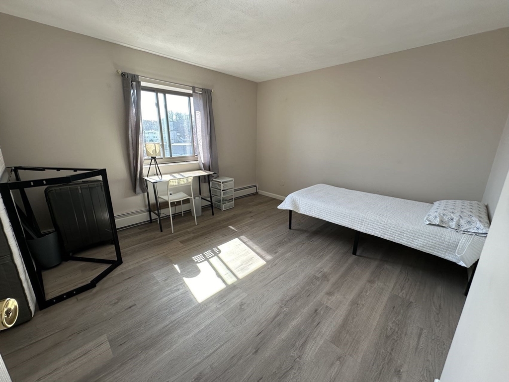 7 Park Ave # 53