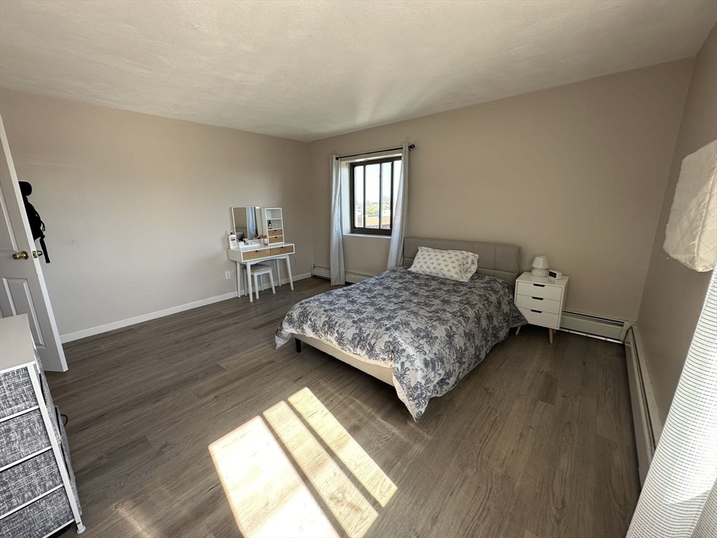 7 Park Ave # 53