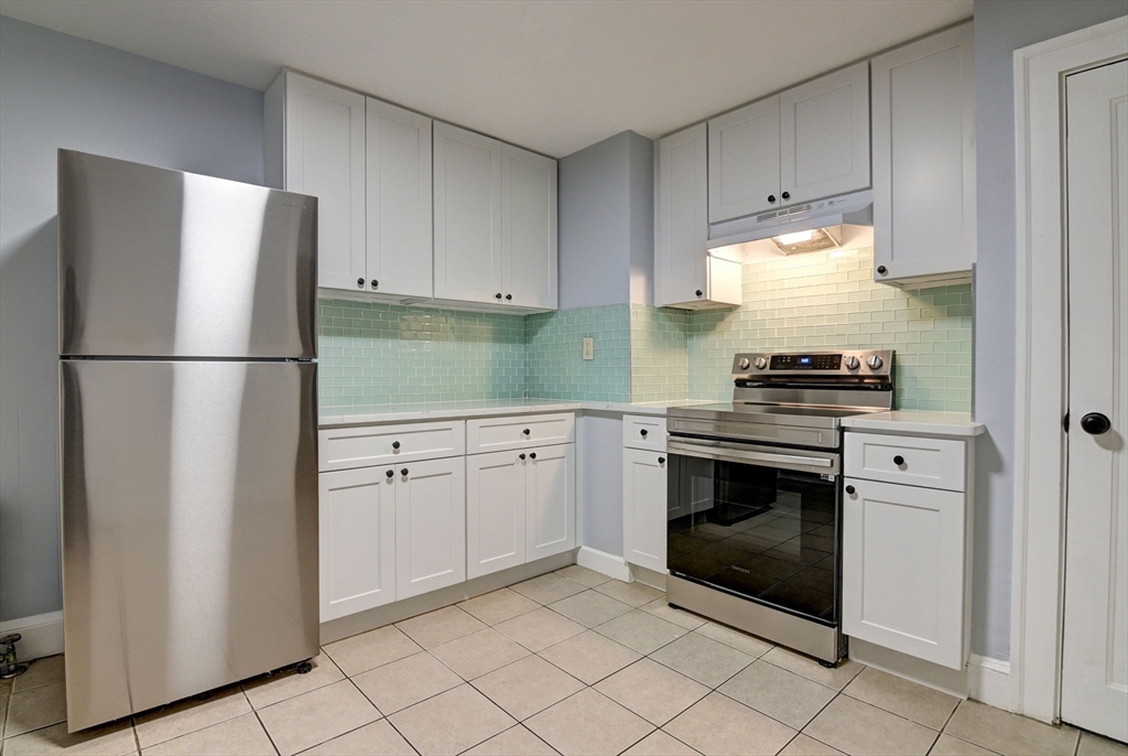 22 Weston Ave # 3