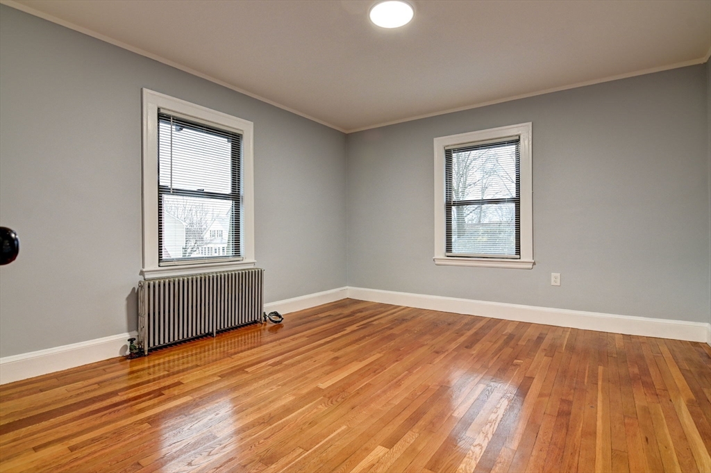 22 Weston Ave # 3