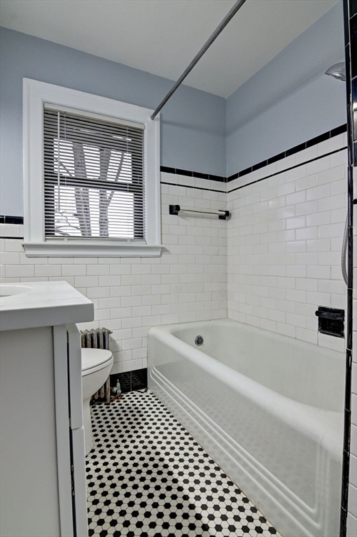 22 Weston Ave # 3