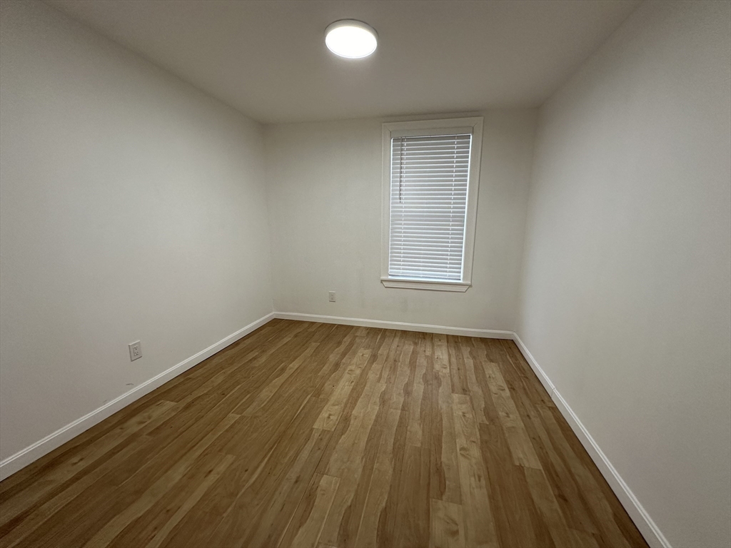199 Eutaw Ave # 2