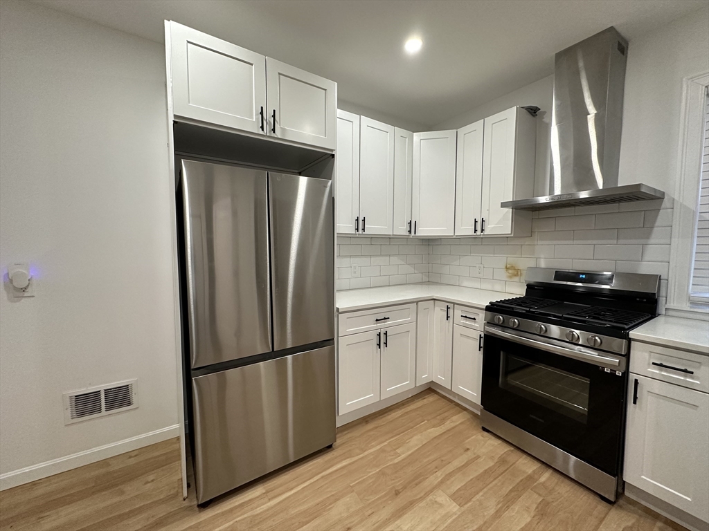 199 Eutaw Ave # 2