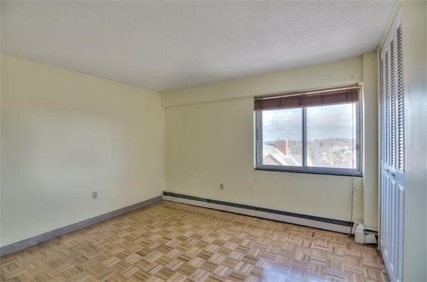 1025 Hancock St # 8C