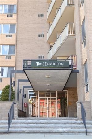 1025 Hancock St # 8C