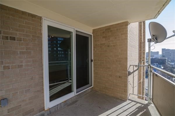 1025 Hancock St # 8C