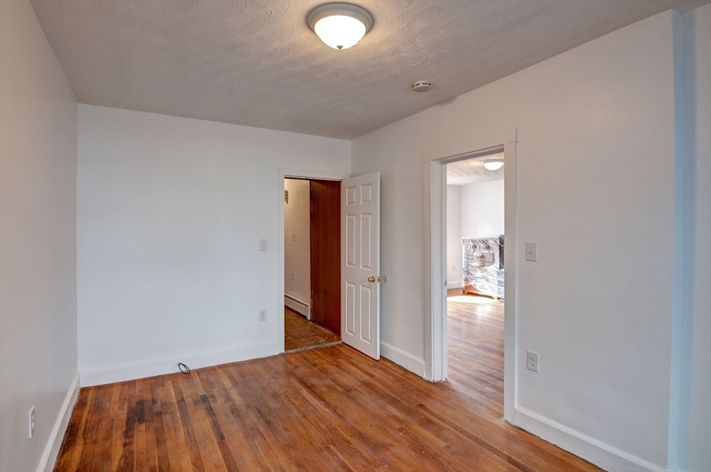 49 Bartlett St # 49