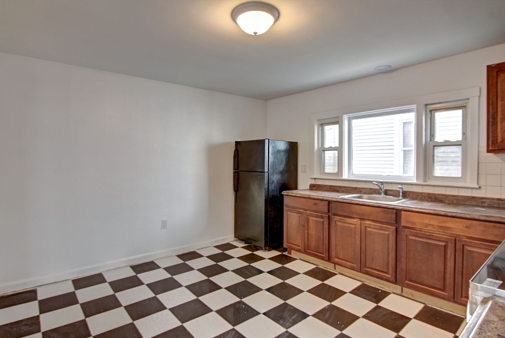 49 Bartlett St # 49