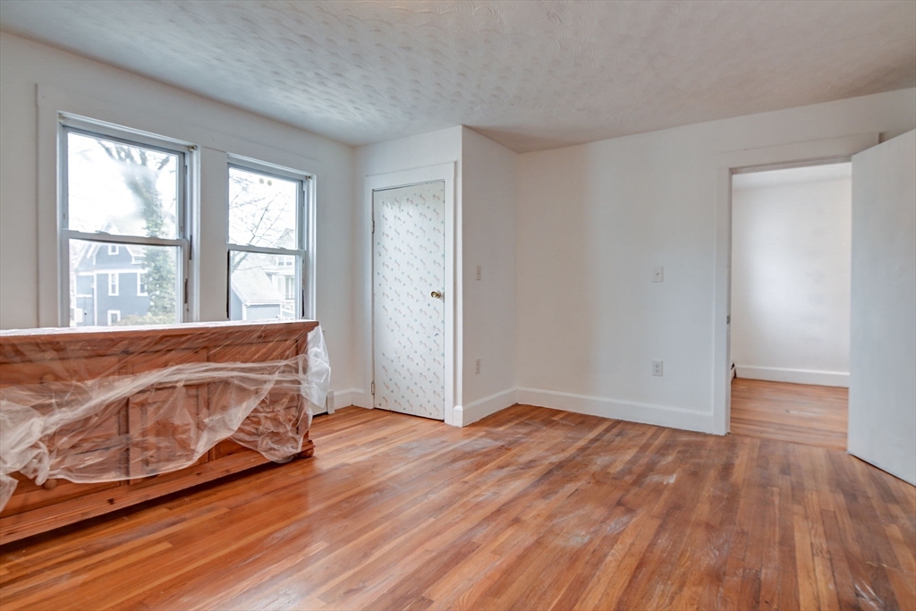 49 Bartlett St # 49