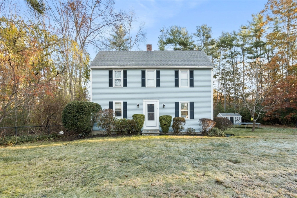10 Crescent Ave