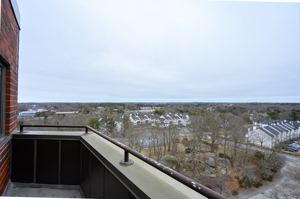 200 Burkhall St # 801