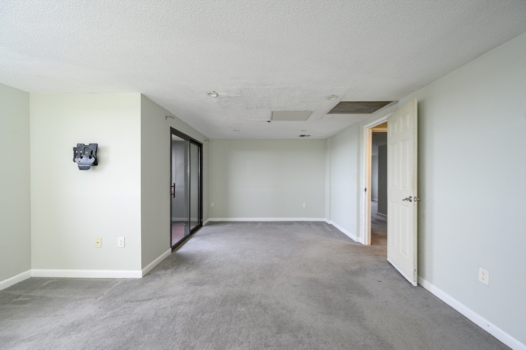 200 Burkhall St # 801