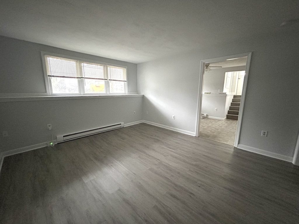 60 Phillips St # 1 Unit: 8-1