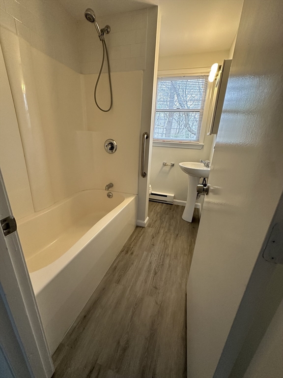 60 Phillips St # 6 Unit: 4-6