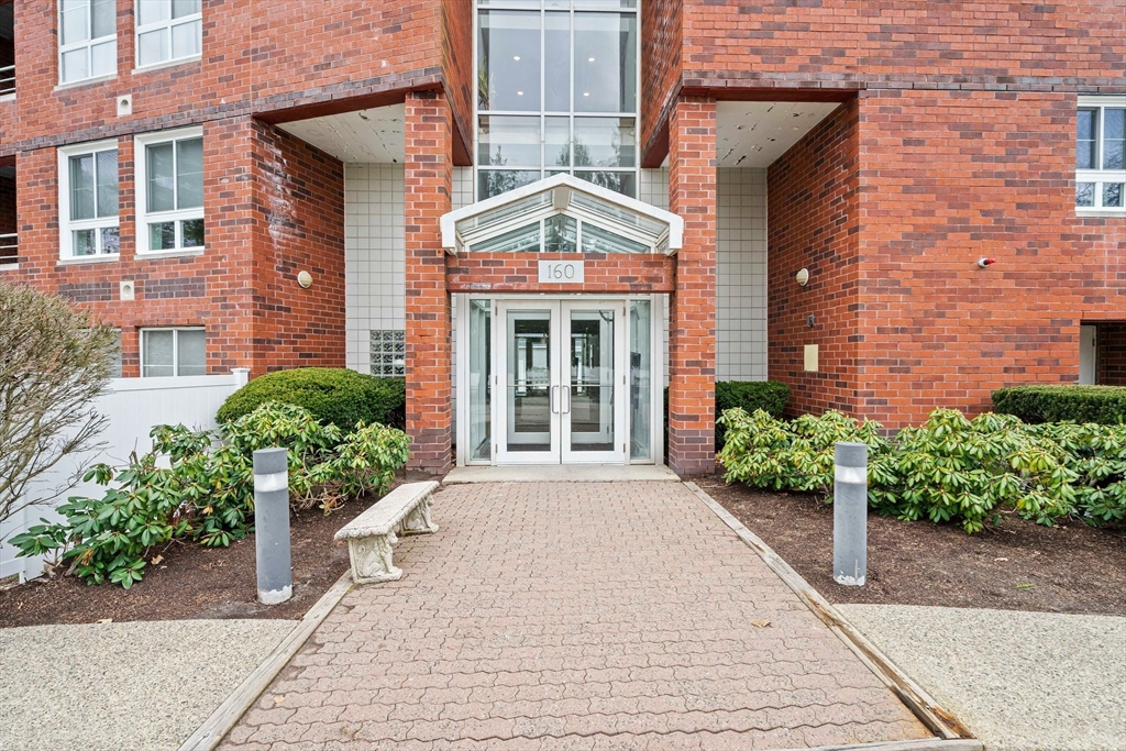 160 Burkhall St # 311