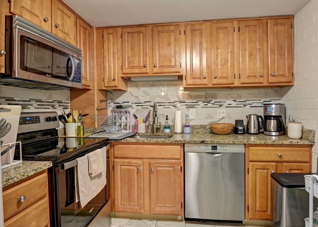 185 Quincy Shore Dr Unit: 46