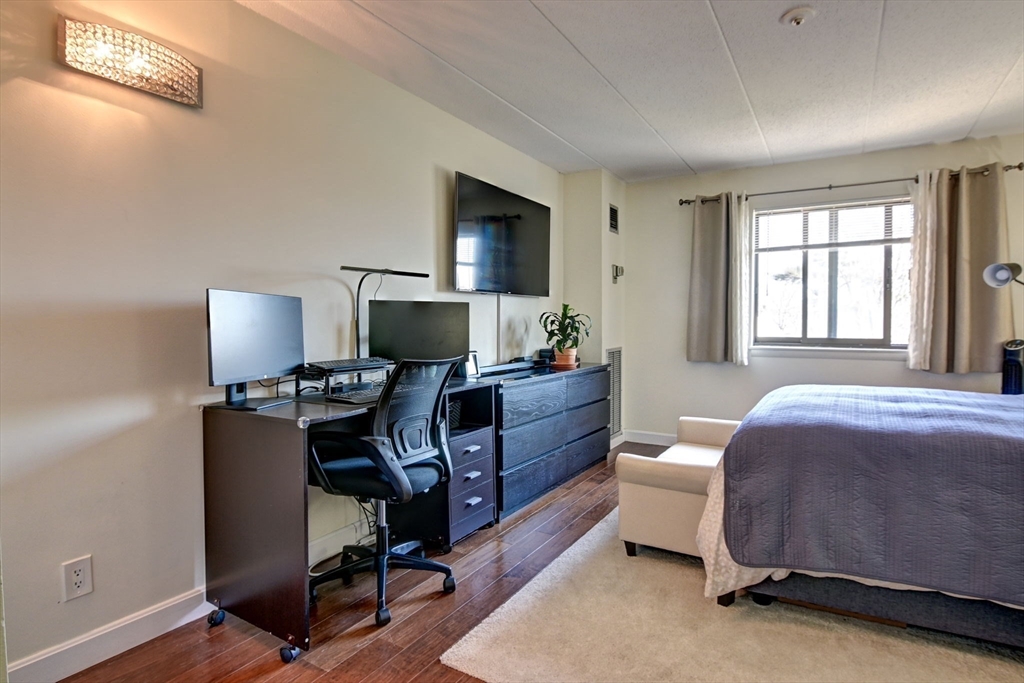 185 Quincy Shore Dr Unit: 46