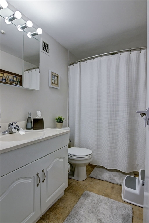 185 Quincy Shore Dr Unit: 46