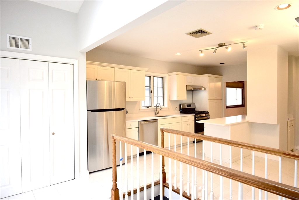 144-146 Cleveland Ave # 2