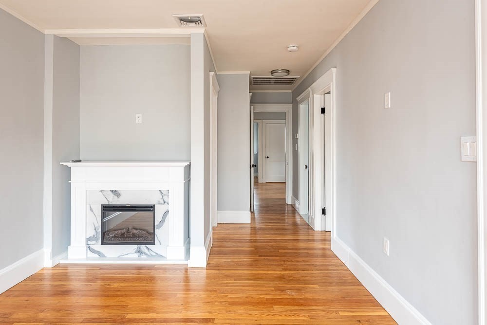 6 Rock Road