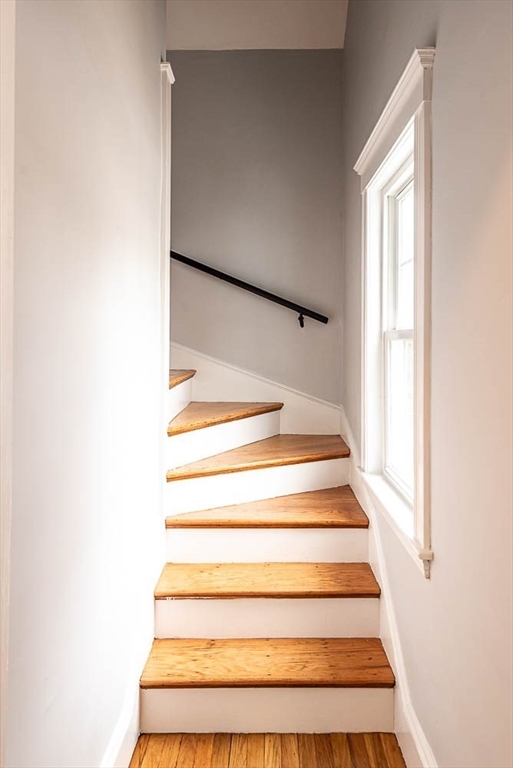 6 Rock Road
