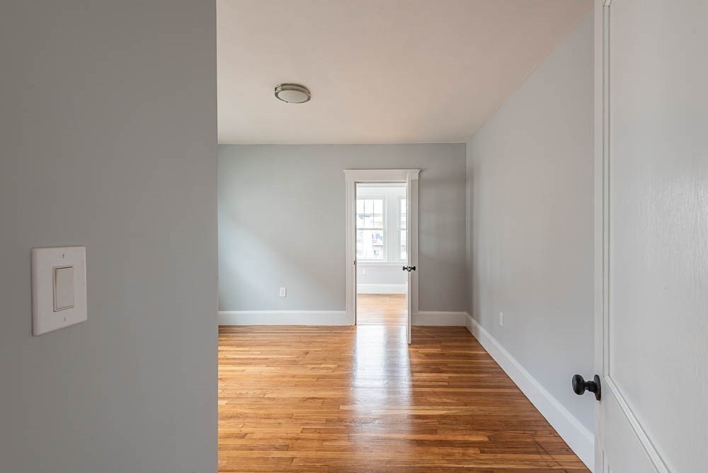 6 Rock Road