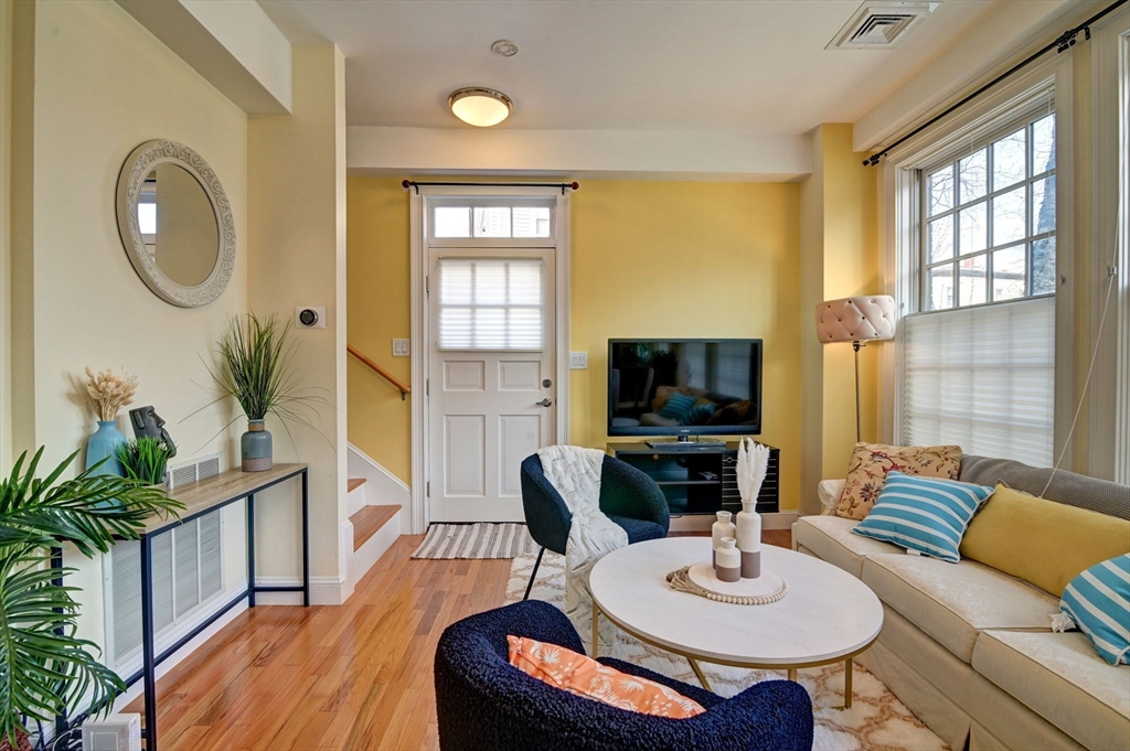 150 Hampshire St # 5