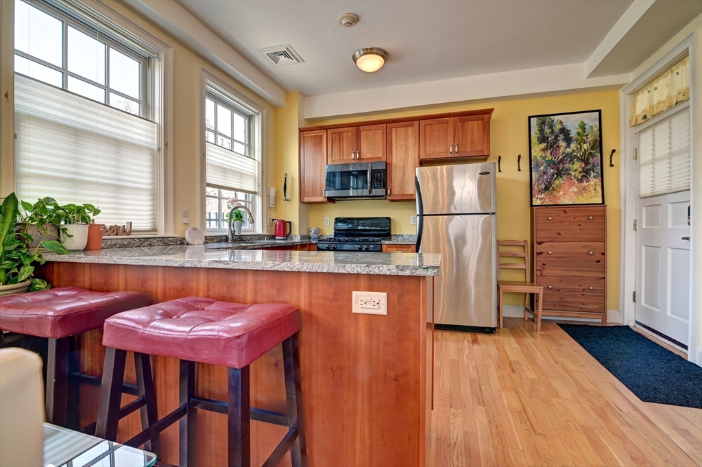 150 Hampshire St # 5