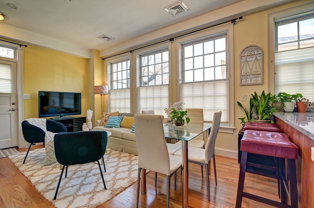 150 Hampshire St # 5